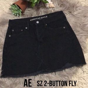 AE Denim Mini Skirt-Sz 2-Raw Edge Hem-Black-EUC